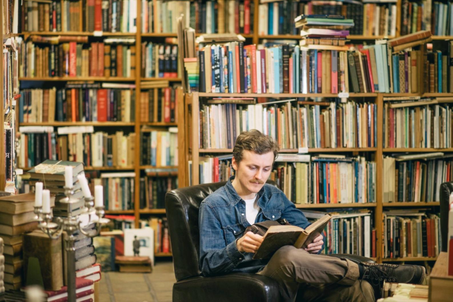 Recursos y materiales educativos para desarrollo financiero